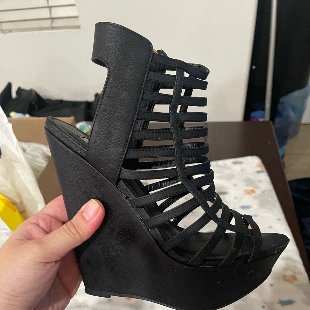 Black Steven Madden wedges